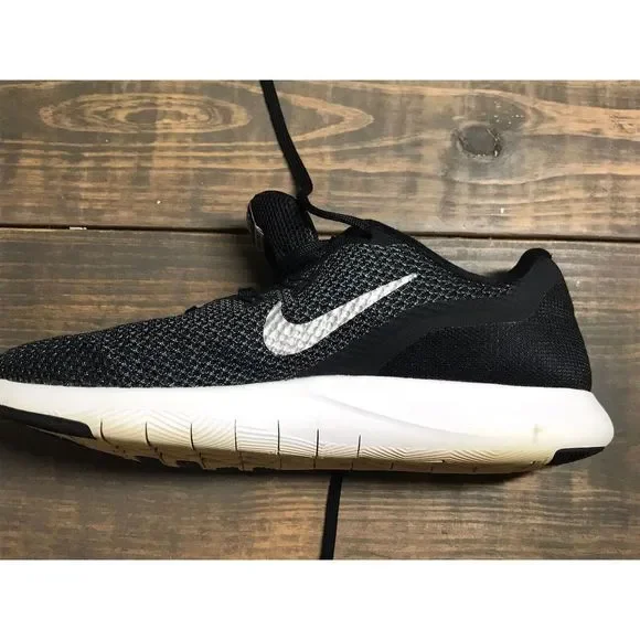 Nike Training Flex TR 7 Womens Shoes Sneakers Size 9 Black Running 898479-001 - Picture 5 of 9
